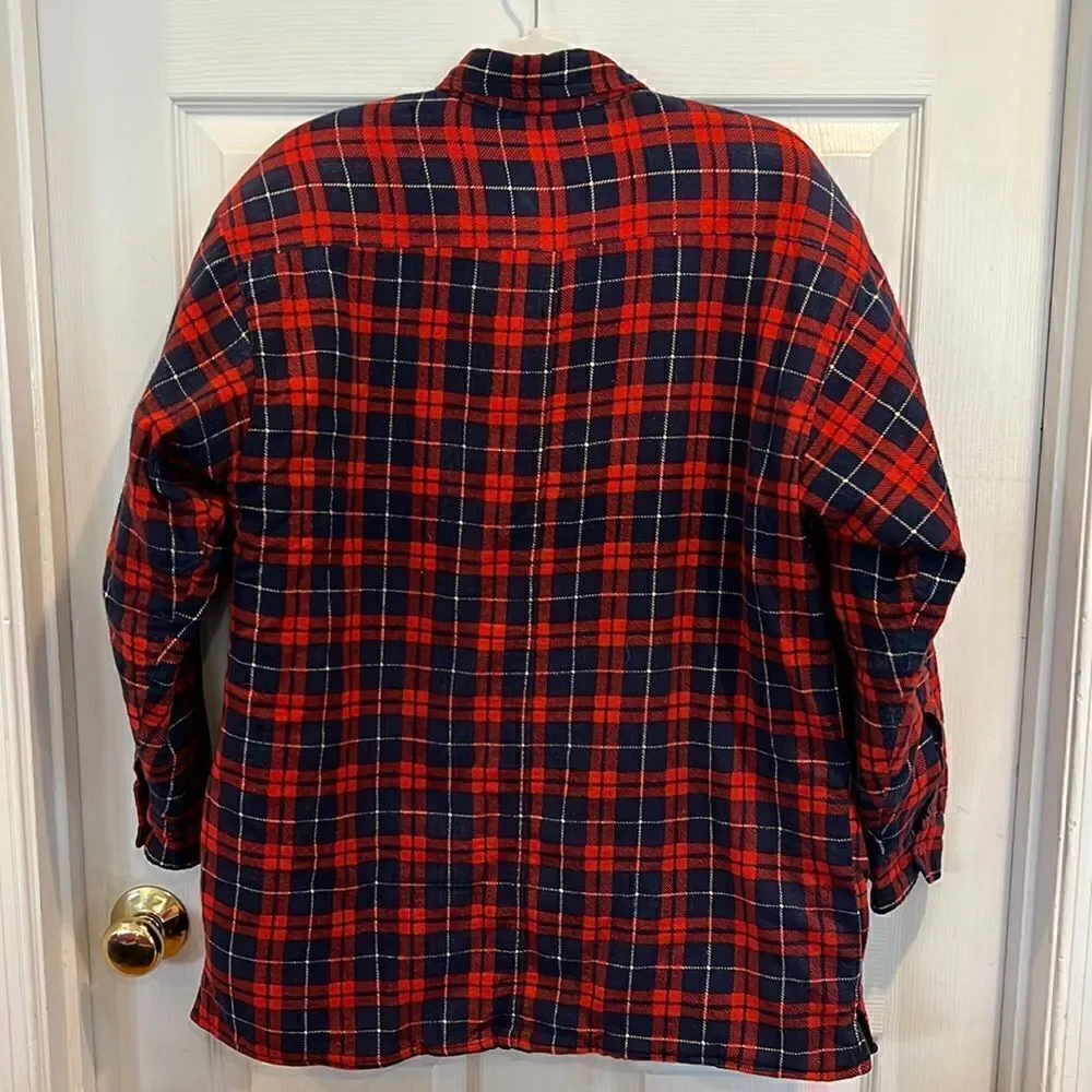 Thick warm lumber Jack Shacket Men’s M vintage red & navy quilted